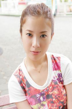 王华英